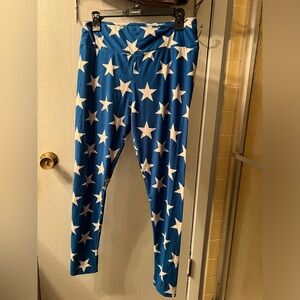 LuLaRoe t&c stars leggings. Blue base color with white stars.